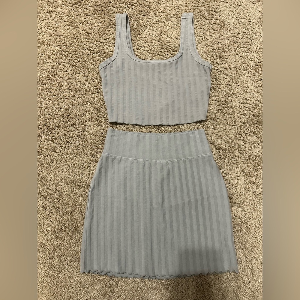Aerie Light Gray Ribbed Skirt Set C-18